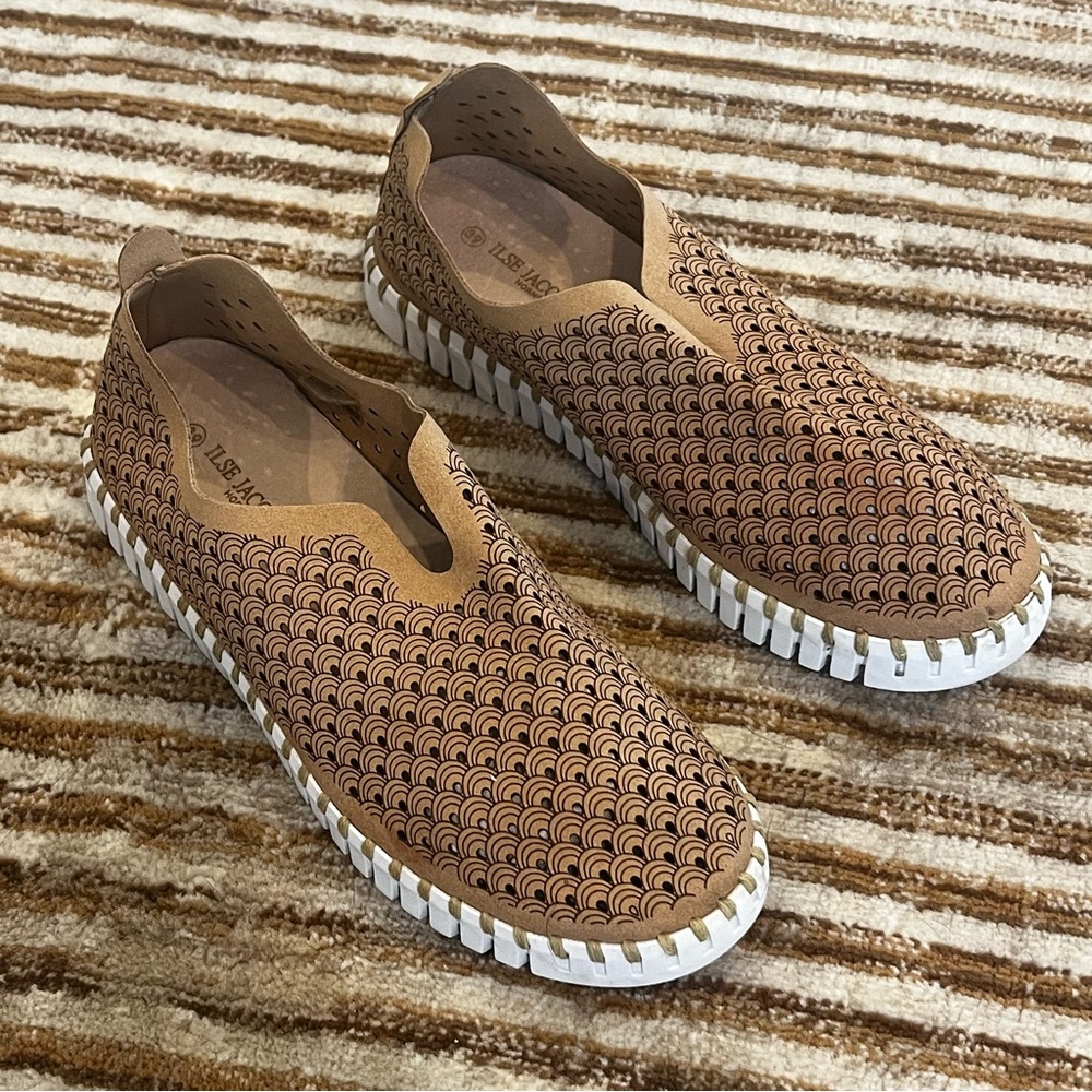 Ilse Jacobsen Hornbak Latte Patterned Slip-On Loafers